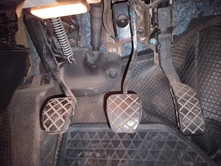 Used 2021 Volkswagen Polo Highline Plus 1.0L TSI Petrol Manual interior PEDALS VIEW