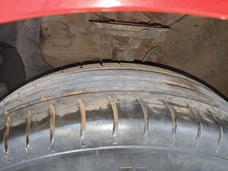Used 2017 Hyundai Elite i20 Sportz 1.2 Petrol Manual tyres LEFT FRONT TYRE TREAD VIEW