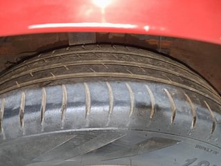 Used 2017 Hyundai Elite i20 Sportz 1.2 Petrol Manual tyres RIGHT REAR TYRE TREAD VIEW