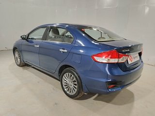 Used 2017 Maruti Suzuki Ciaz Alpha 1.4 MT Petrol Manual exterior LEFT REAR CORNER VIEW