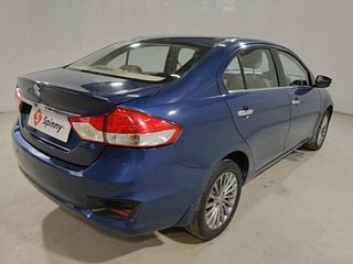 Used 2017 Maruti Suzuki Ciaz Alpha 1.4 MT Petrol Manual exterior RIGHT REAR CORNER VIEW