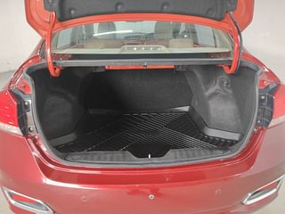 Used 2022 Maruti Suzuki Ciaz Alpha AT Petrol Petrol Automatic interior DICKY INSIDE VIEW