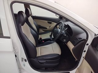 Used 2017 Hyundai Eon Era + Petrol Manual interior RIGHT SIDE FRONT DOOR CABIN VIEW