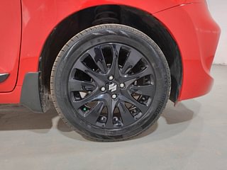 Used 2018 Maruti Suzuki Baleno Zeta 1.2 Petrol Manual tyres RIGHT FRONT TYRE RIM VIEW