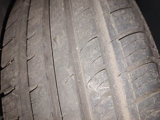 Used 2017 Mahindra XUV500 W6 AT Diesel Automatic tyres SPARE TYRE VIEW