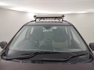 Used 2017 Mahindra XUV500 W6 AT Diesel Automatic exterior FRONT WINDSHIELD VIEW