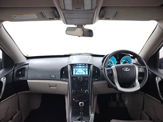 Used 2017 Mahindra XUV500 W6 AT Diesel Automatic interior DASHBOARD VIEW