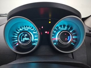 Used 2017 Mahindra XUV500 W6 AT Diesel Automatic interior CLUSTERMETER VIEW