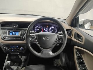 Used 2016 Hyundai Elite i20 Sportz 1.2 Petrol Manual interior STEERING VIEW