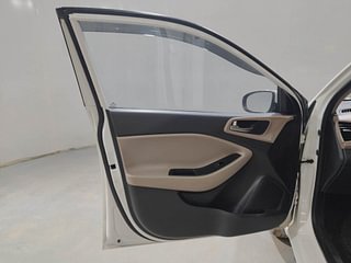 Used 2016 Hyundai Elite i20 Sportz 1.2 Petrol Manual interior LEFT FRONT DOOR OPEN VIEW