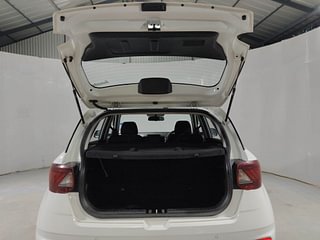 Used 2021 Hyundai Venue SX 1.0  Turbo Petrol Manual interior DICKY DOOR OPEN VIEW