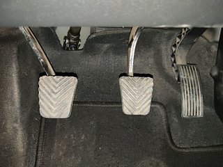 Used 2021 Hyundai Venue SX 1.0  Turbo Petrol Manual interior PEDALS VIEW