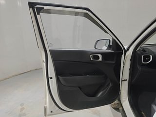 Used 2021 Hyundai Venue SX 1.0  Turbo Petrol Manual interior LEFT FRONT DOOR OPEN VIEW