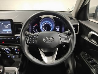 Used 2021 Hyundai Venue SX 1.0  Turbo Petrol Manual interior STEERING VIEW
