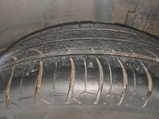 Used 2021 Hyundai New i20 Sportz 1.5 MT Diesel Diesel Manual tyres LEFT REAR TYRE TREAD VIEW