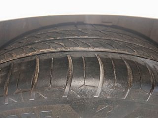 Used 2021 Hyundai New i20 Sportz 1.5 MT Diesel Diesel Manual tyres LEFT FRONT TYRE TREAD VIEW