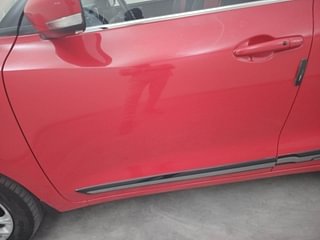 Used 2022 Maruti Suzuki Swift ZXI AMT Petrol Automatic dents MINOR SCRATCH
