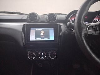 Used 2022 Maruti Suzuki Swift ZXI AMT Petrol Automatic interior MUSIC SYSTEM & AC CONTROL VIEW