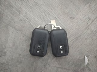 Used 2022 Maruti Suzuki Swift ZXI AMT Petrol Automatic extra CAR KEY VIEW