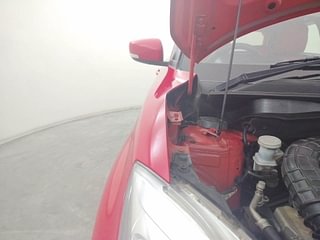 Used 2022 Maruti Suzuki Swift ZXI AMT Petrol Automatic engine ENGINE RIGHT SIDE HINGE & APRON VIEW