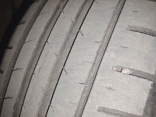 Used 2022 Maruti Suzuki Swift ZXI AMT Petrol Automatic tyres RIGHT FRONT TYRE TREAD VIEW
