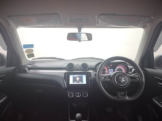 Used 2022 Maruti Suzuki Swift ZXI AMT Petrol Automatic interior DASHBOARD VIEW
