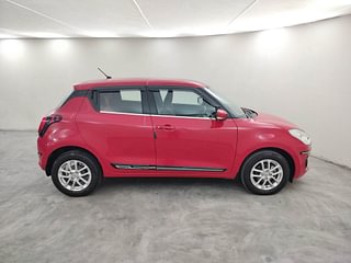 Used 2022 Maruti Suzuki Swift ZXI AMT Petrol Automatic exterior RIGHT SIDE VIEW