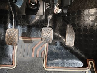 Used 2022 Maruti Suzuki Wagon R 1.2 ZXI Plus Dual Tone Petrol Manual interior PEDALS VIEW