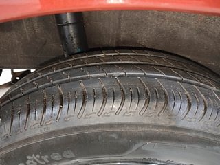 Used 2022 Maruti Suzuki Wagon R 1.2 ZXI Plus Dual Tone Petrol Manual tyres RIGHT REAR TYRE TREAD VIEW