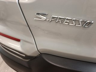 Used 2022 Maruti Suzuki S-Presso Vxi Plus Petrol Manual dents MINOR SCRATCH
