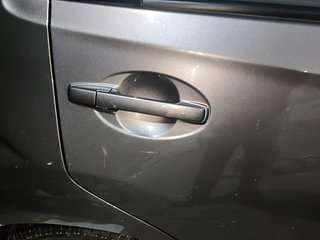 Used 2014 Honda Brio S MT Petrol Manual dents MINOR SCRATCH