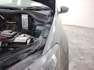 Used 2020 Volkswagen Polo Trendline 1.0L MPI Petrol Manual engine ENGINE LEFT SIDE HINGE & APRON VIEW