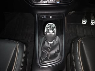 Used 2021 Hyundai New i20 Sportz 1.0 Turbo IMT Petrol Manual interior GEAR  KNOB VIEW