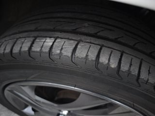 Used 2021 Hyundai New i20 Sportz 1.0 Turbo IMT Petrol Manual tyres RIGHT FRONT TYRE TREAD VIEW