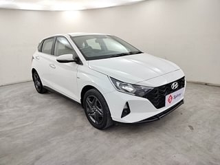 Used 2021 Hyundai New i20 Sportz 1.0 Turbo IMT Petrol Manual exterior RIGHT FRONT CORNER VIEW
