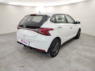 Used 2021 Hyundai New i20 Sportz 1.0 Turbo IMT Petrol Manual exterior RIGHT REAR CORNER VIEW