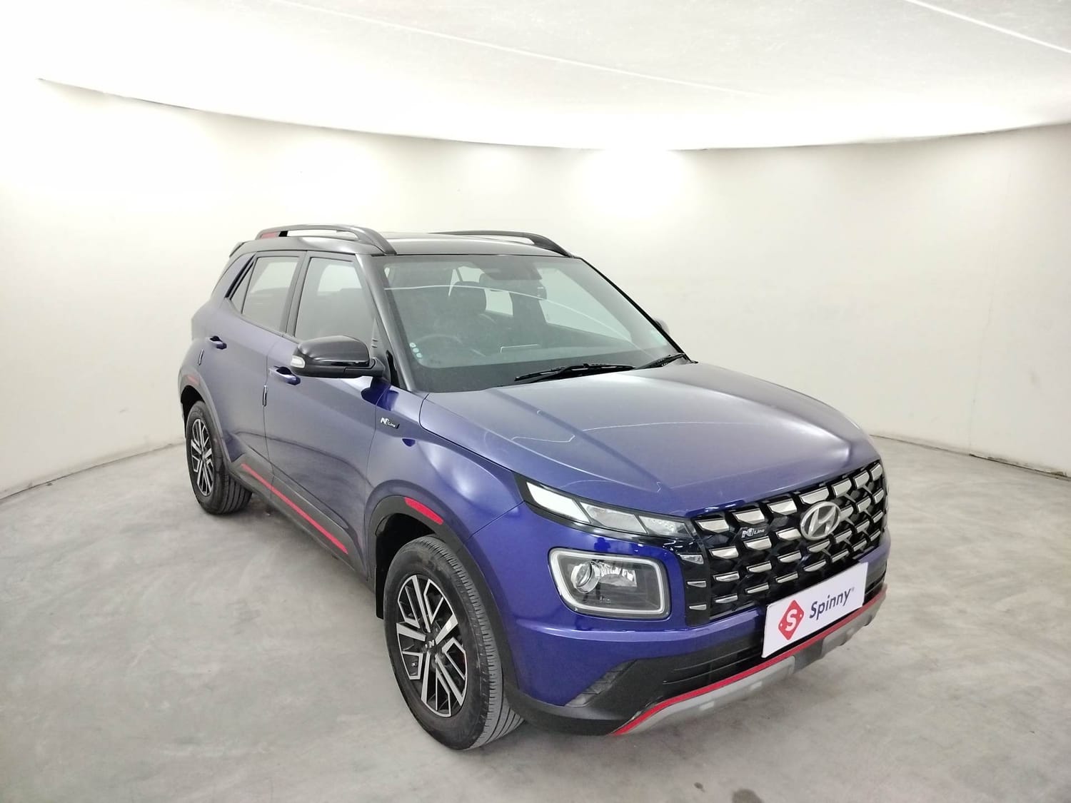 New Hyundai Venue N-Line exterior RIGHT FRONT CORNER VIEW