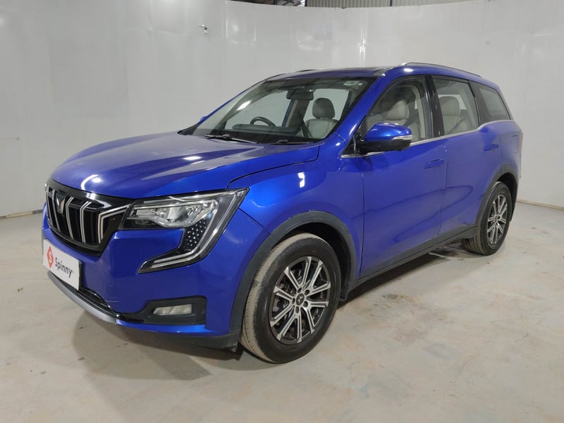 Used 2023 Mahindra XUV700 AX 7 Diesel AT AWD Luxury Pack 7 Diesel Automatic exterior LEFT FRONT CORNER VIEW