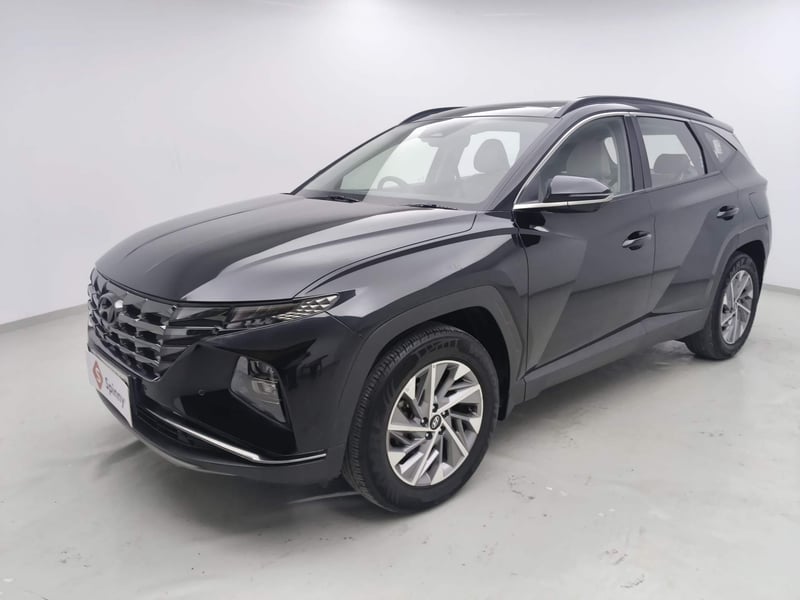 Used 2022 Hyundai Tucson Signature 2.0 AT Petrol Petrol Automatic exterior LEFT FRONT CORNER VIEW