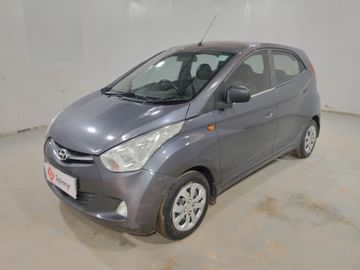 2017 Hyundai Eon Magna Petrol+cng (o/s fitted)