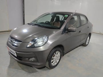 2015 Honda Amaze 1.2 VX AT i-VTEC 2015 Honda Amaze 1.2 VX AT i-VTEC