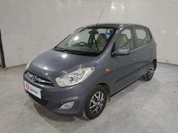 2015 Hyundai i10 Sportz 1.1 iRDE2 2015 Hyundai i10 Sportz 1.1 iRDE2