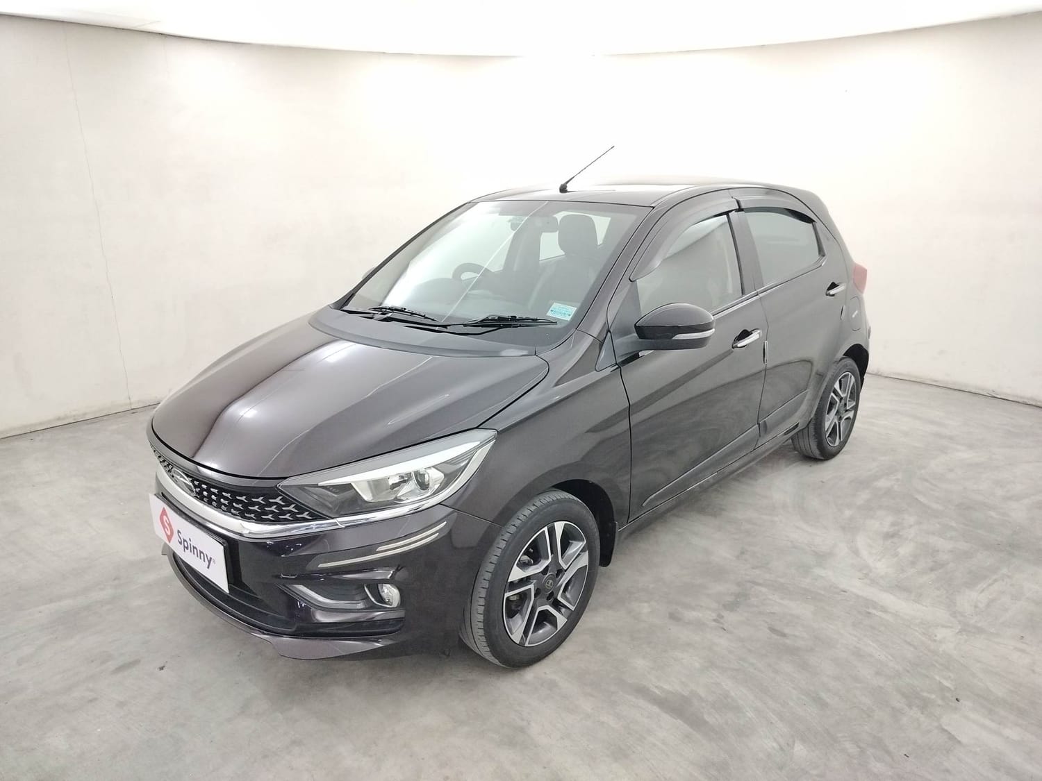 2022 Tata Tiago Revotron XZ Plus [2018-2024]