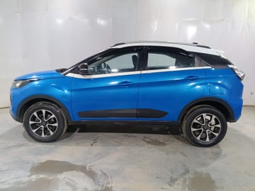 Used 2020 Tata Nexon XZA Plus (O) Dual Tone Petrol Automatic Image