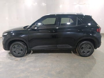 Used 2023 Hyundai Venue SX 1.2 Petrol Petrol Manual Image