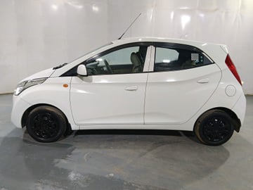 Used 2017 Hyundai Eon 1.0 Kappa Magna (O) AirBag Petrol Manual Image