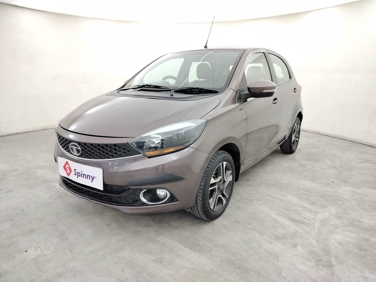 2019 Tata Tiago Revotron XZ Plus