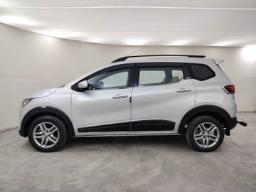 Used 2021 Renault Triber RXZ Petrol Manual Image