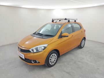 Used 2017 Tata Tiago Revotron XZ w/o Alloy Petrol Manual Image