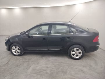 Used 2015 Skoda Rapid 1.5 TDI CR Elegance AT Diesel Automatic Image